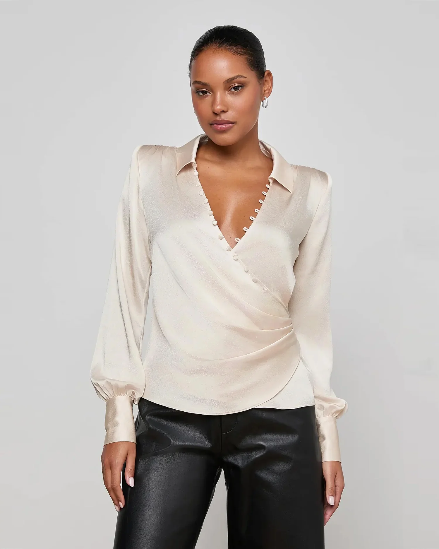 Woman / Sale